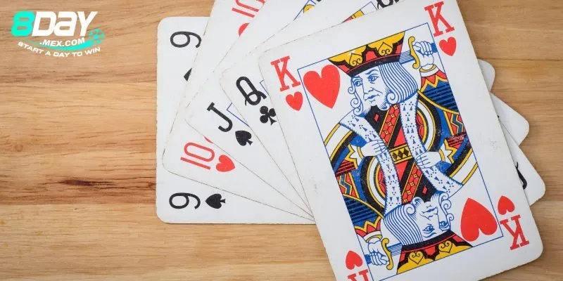 Với giao diện dễ sử dụng, Phỏm 8day mang đến trải nghiệm thú vị cho người chơi.